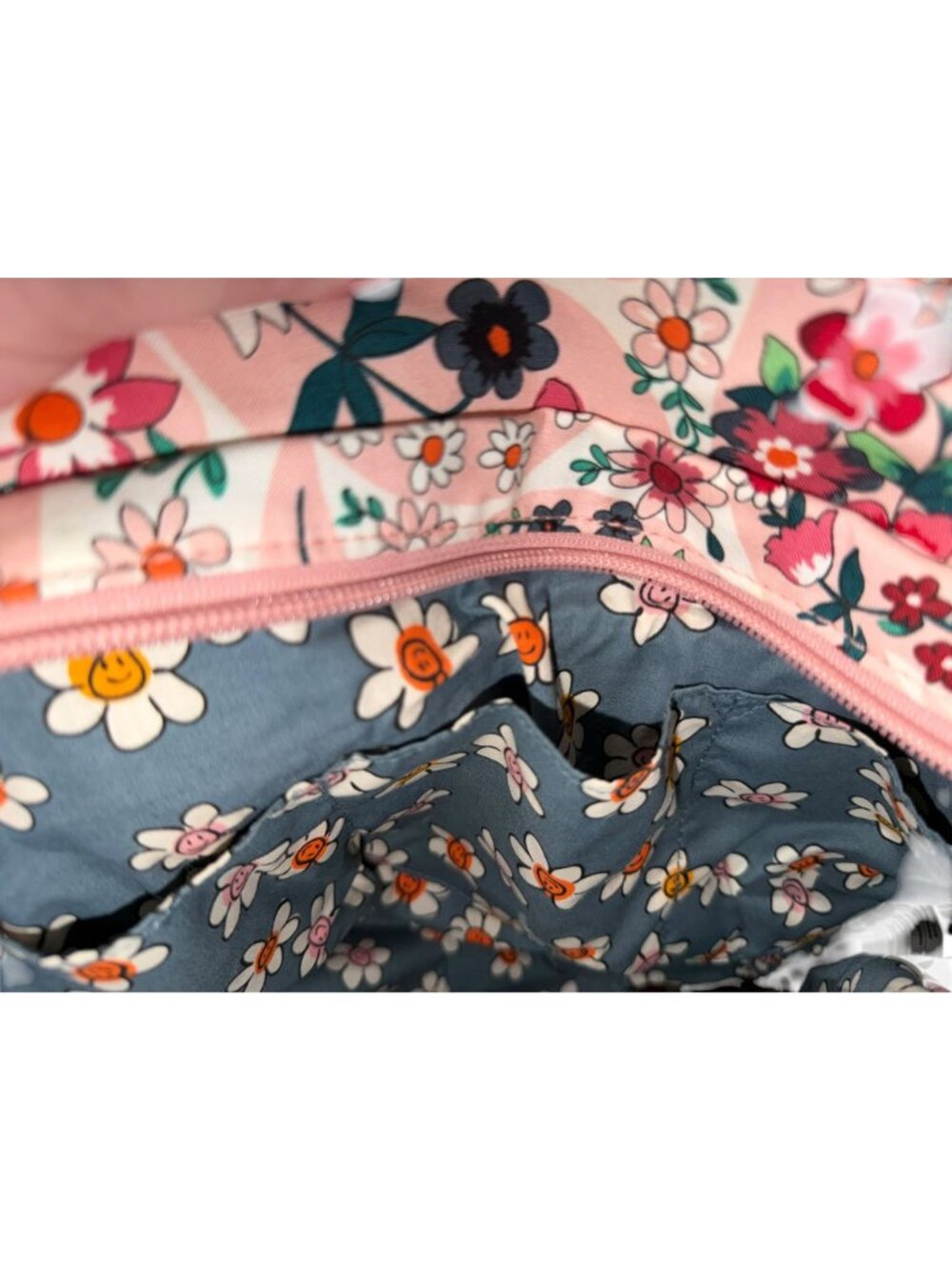 Vera Bradley Retired Prairie Paisley Glenna  Shoulder Bag Purse - Picture 14 of 14